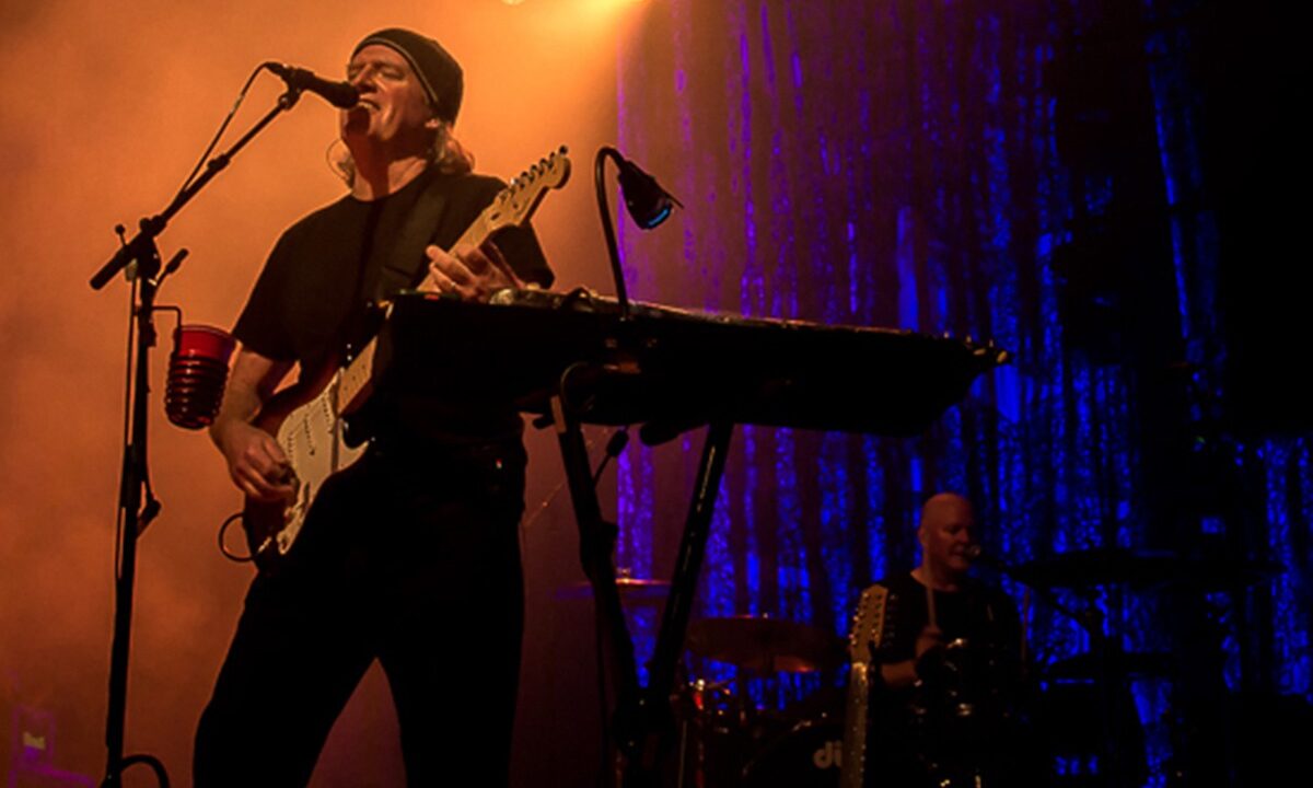 The Pink Floyd Experience, Performing Dark Side of the Moon and Greatest Hits