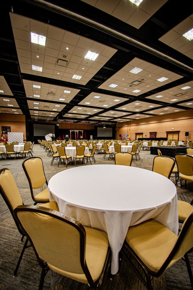 Balalroom 1 - 17'6 Ceiling Height